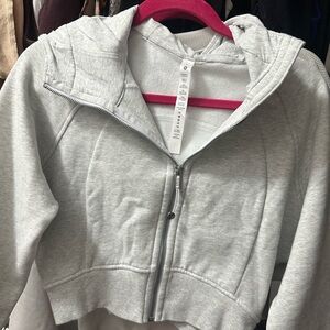 lululemon athletica Light Gray Cropped Hooded Zip Sweatshirt. Scuba full zip